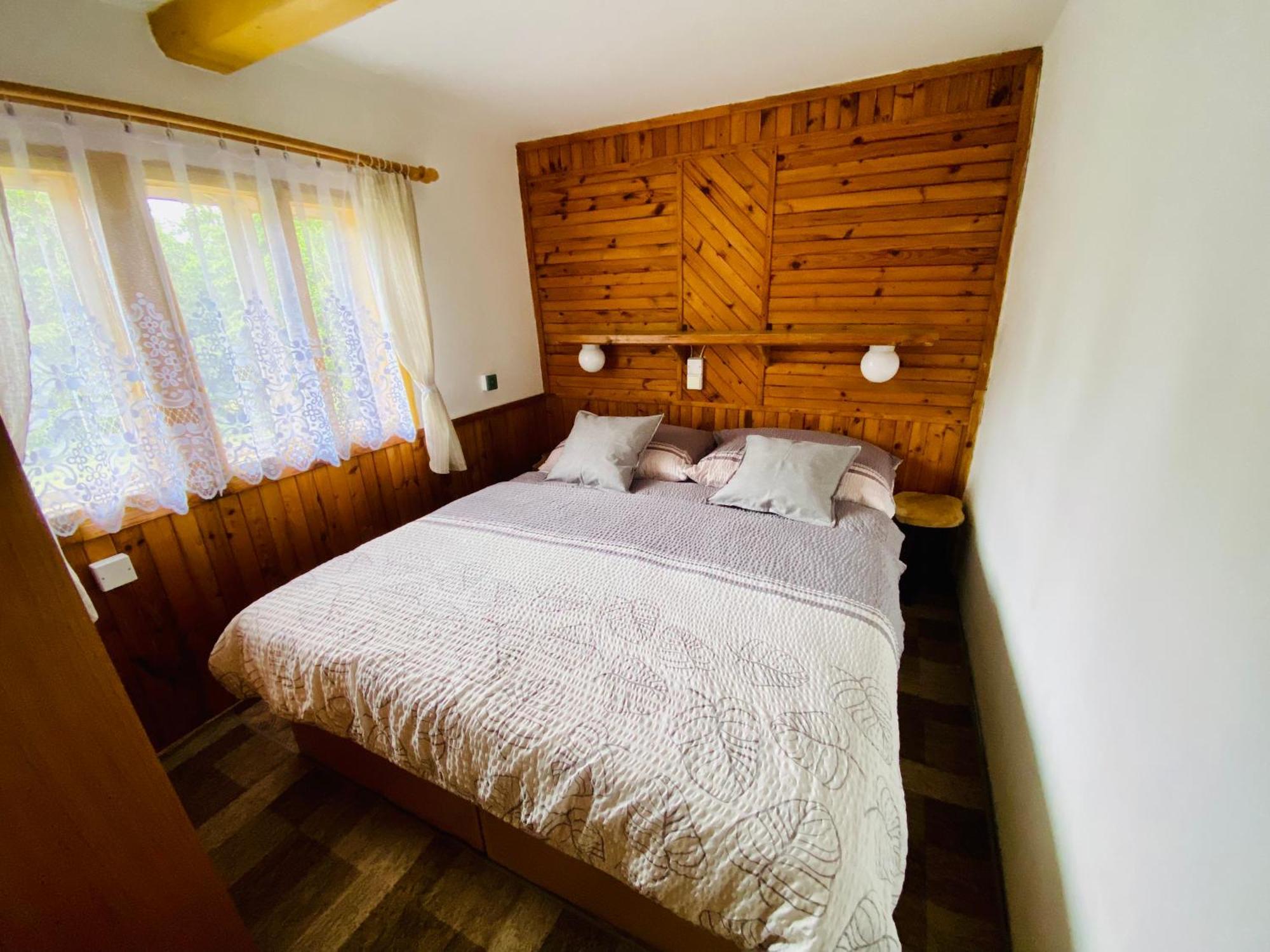 Chaloupka V Ceskem Raji Appartement Blata Buitenkant foto
